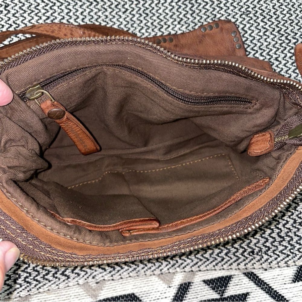 Kompanero Gisele -The Sling Bag Brown Leather w/Studs NWOT! - Picture 10 of 11